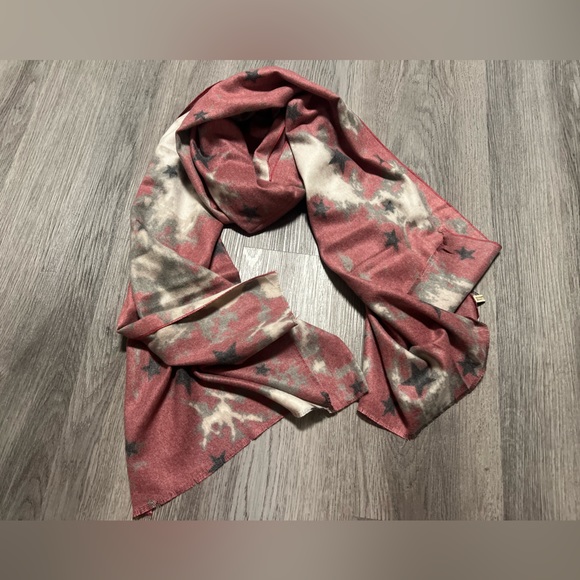 JC Sunny Cashmere Acrylic Blend Ruana Shawl Wrap Scarf Pink Stars - Picture 1 of 5